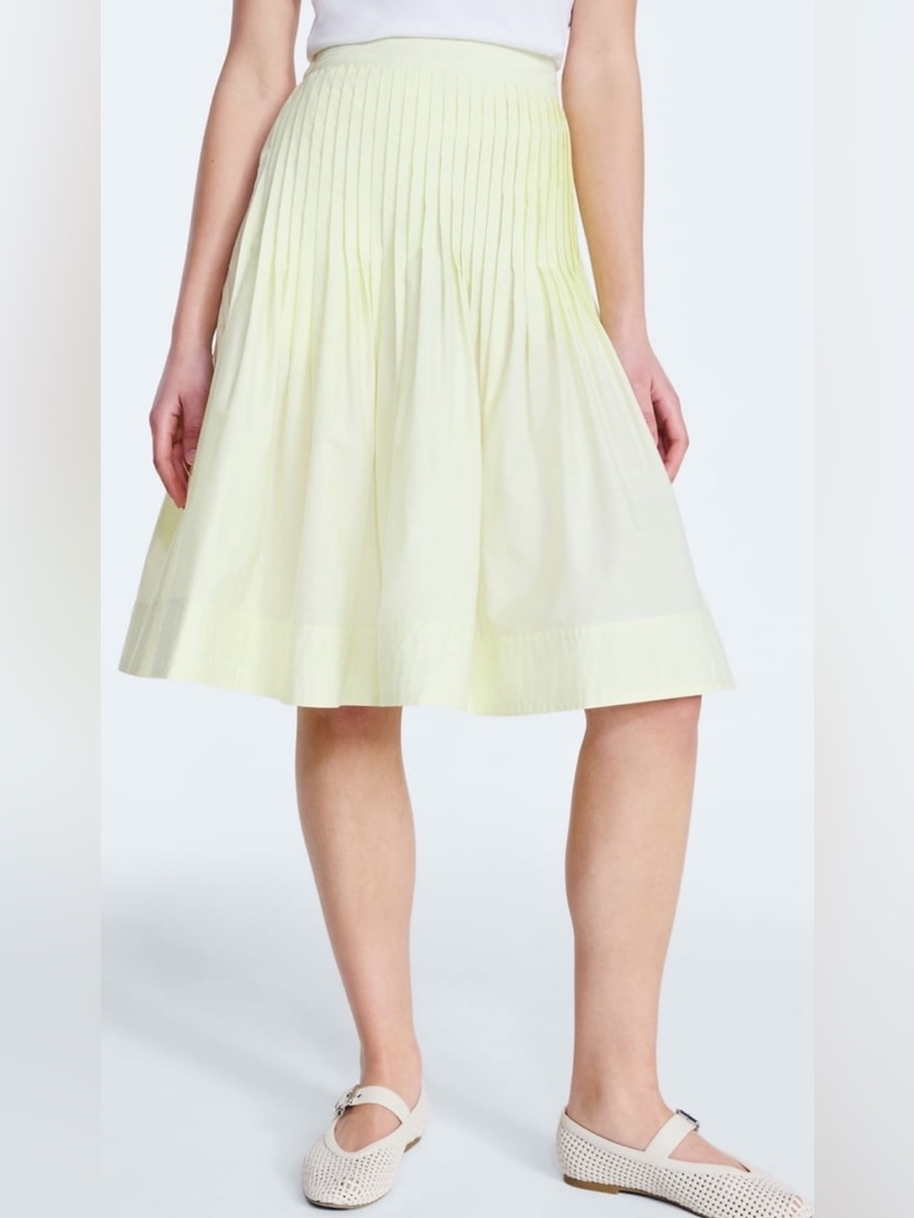 Free Assembly Skirt
